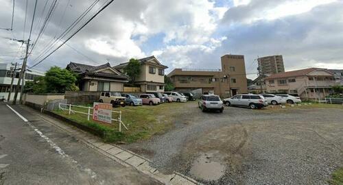 ひまわり駐車場
