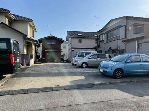 宮久保　森駐車場