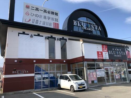 南吉成三丁目複合店舗