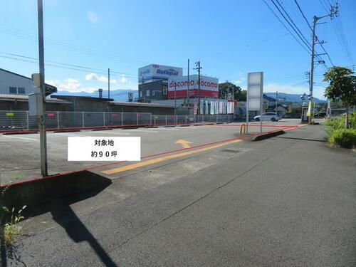 愛媛県伊予郡砥部町拾町
