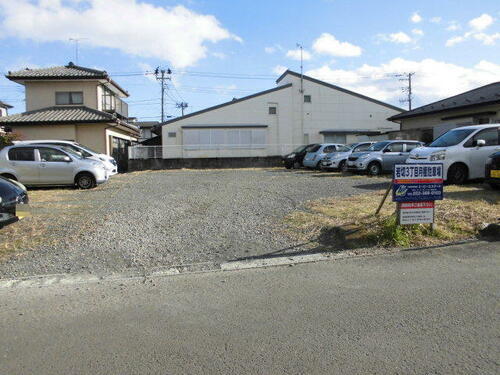 岩切３丁目髙野月極駐車場