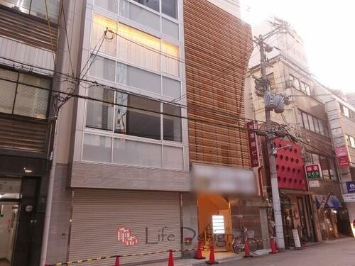 四つ橋筋すぐの１階路面店舗