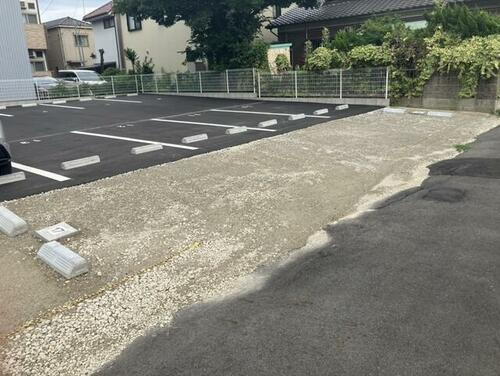 ＦＫ中村町楠３０駐車場（砂利）