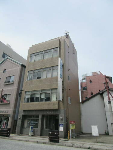 長崎県長崎市新地町
