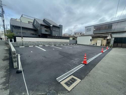 児島モーターガレージ