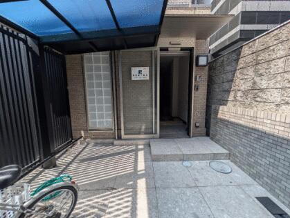 貸店舗・事務所 大阪府大阪市中央区本町４丁目
