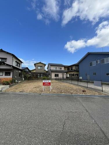 石川県金沢市東力２丁目