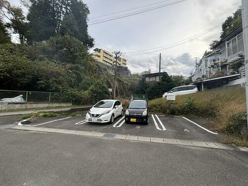向山１丁目駐車場