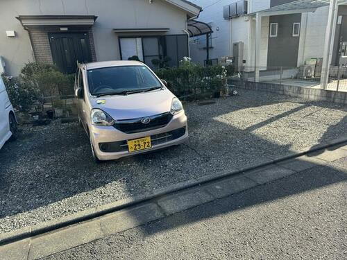 内山パーキング