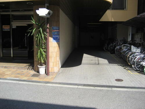 丸元北ビルモータープール