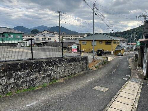 丸田月極駐車場
