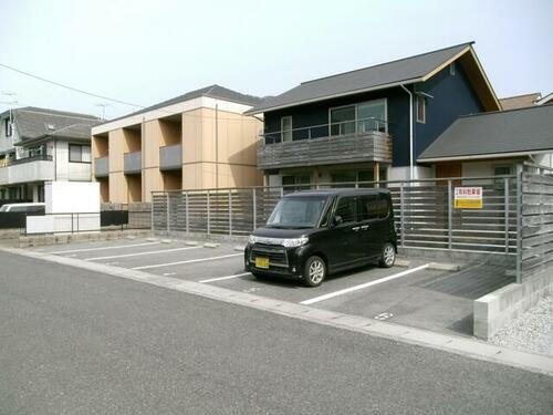 田中〈佳）ガレージ