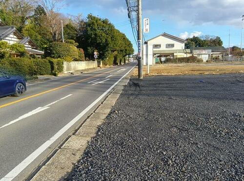 茨城県牛久市岡見町