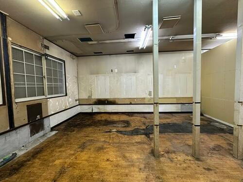 ウインディア岡