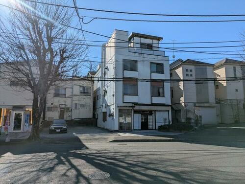 東京都稲城市平尾３丁目