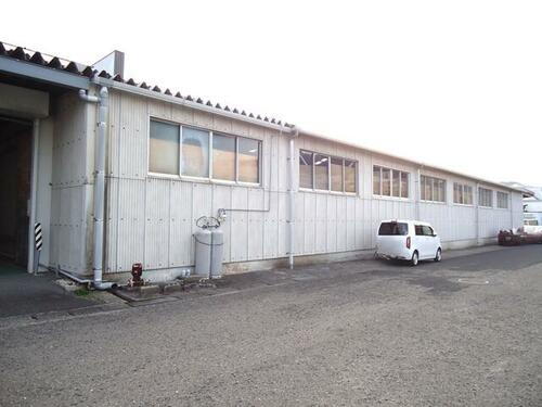 卸本町貸倉庫