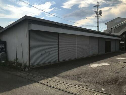 小山サンハイツガレージ