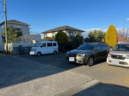 ＦＫグランシード栄駐車場
