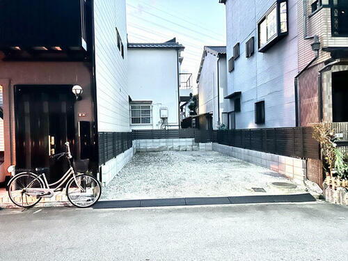 大阪府堺市堺区浅香山町３丁