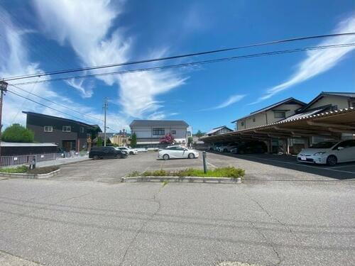 長野県安曇野市豊科