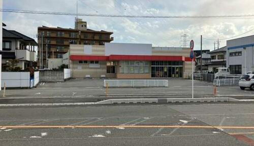 山梨県甲斐市西八幡　ドラッグストア跡