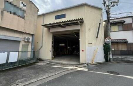 桂町６丁目貸倉庫