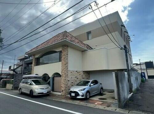 愛知県岩倉市中央町３丁目
