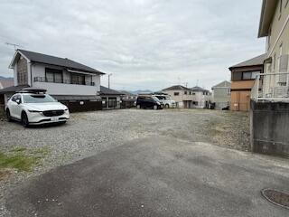 ファミール萩が丘　月極駐車場