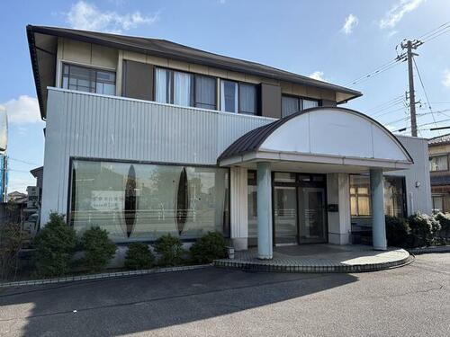 富山県射水市小島