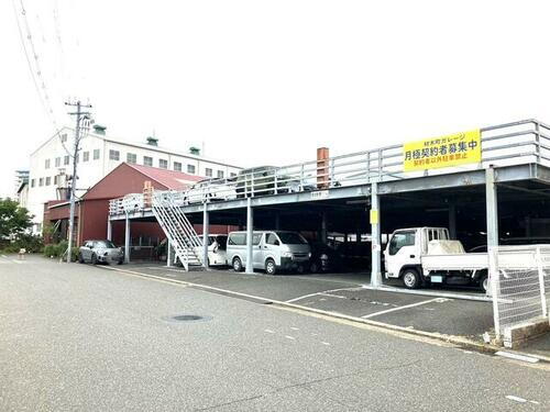 兵庫県神戸市兵庫区材木町