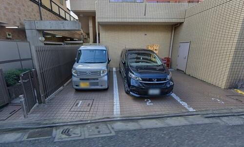 リビナ奥村駐車場