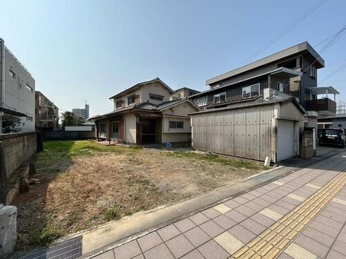 兵庫県高砂市高砂町朝日町２丁目