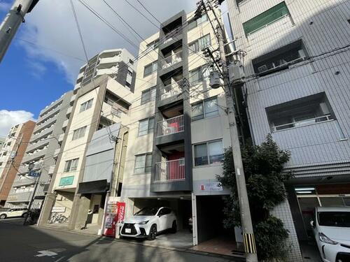 キラメキＳｍｉｌｅビル　２階－３階メゾネット　駐車場付き