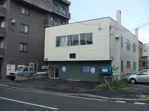 西屯田文化ビル