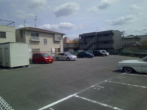 大阪府柏原市石川町