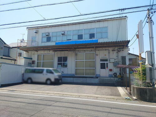 西山町貸倉庫