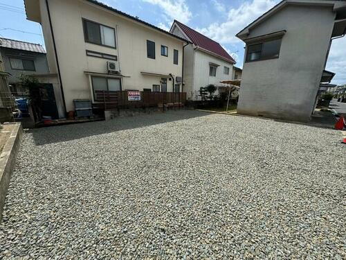 手城町１丁目駐車場