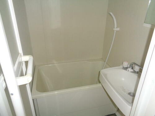 愛知県名古屋市北区志賀本通１丁目