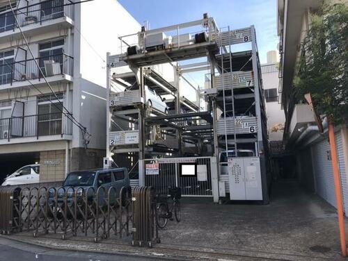 今井　駐　車　場