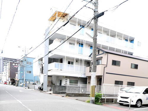 貸店舗・事務所 愛媛県松山市萱町１丁目