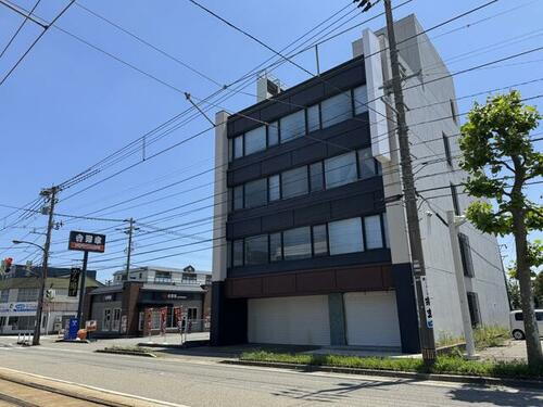 富山県高岡市宝町