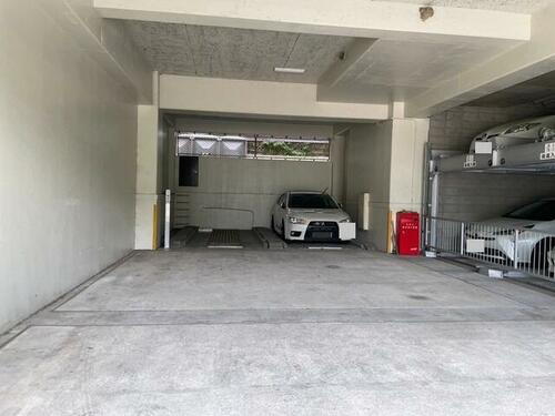 ＦＫライフ新神戸駐車場