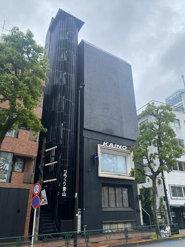 ブラック青山
