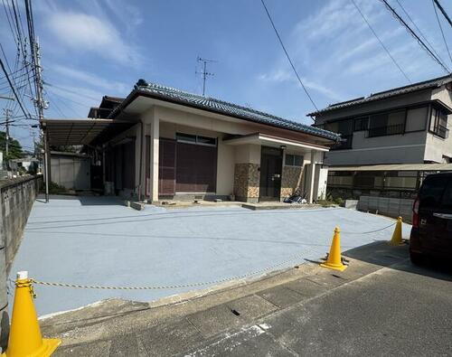 福岡県中間市土手ノ内２丁目