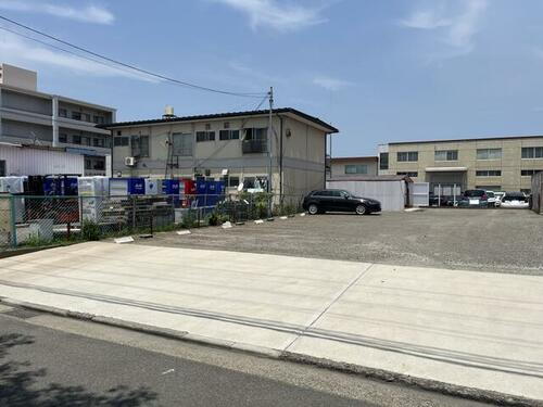 公園前ガレージ