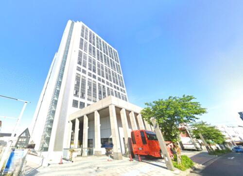 泉佐野駅約５分　オフィスビル　約１０坪　ＥＶ　給湯室