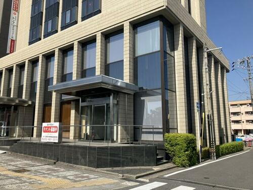 愛知県岡崎市明大寺本町１丁目