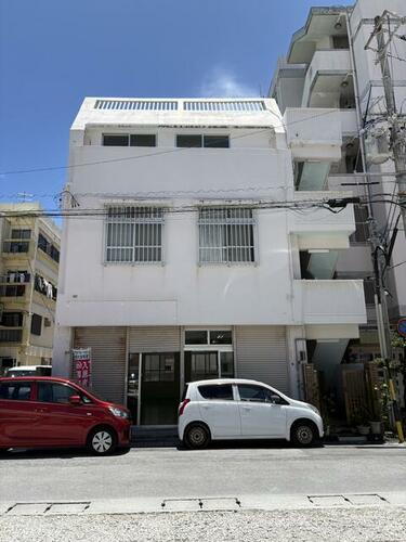 沖縄県那覇市前島２丁目