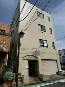 神奈川県横浜市金沢区泥亀１丁目
