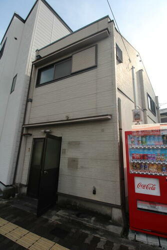 城見通の２階建て倉庫付き事務所